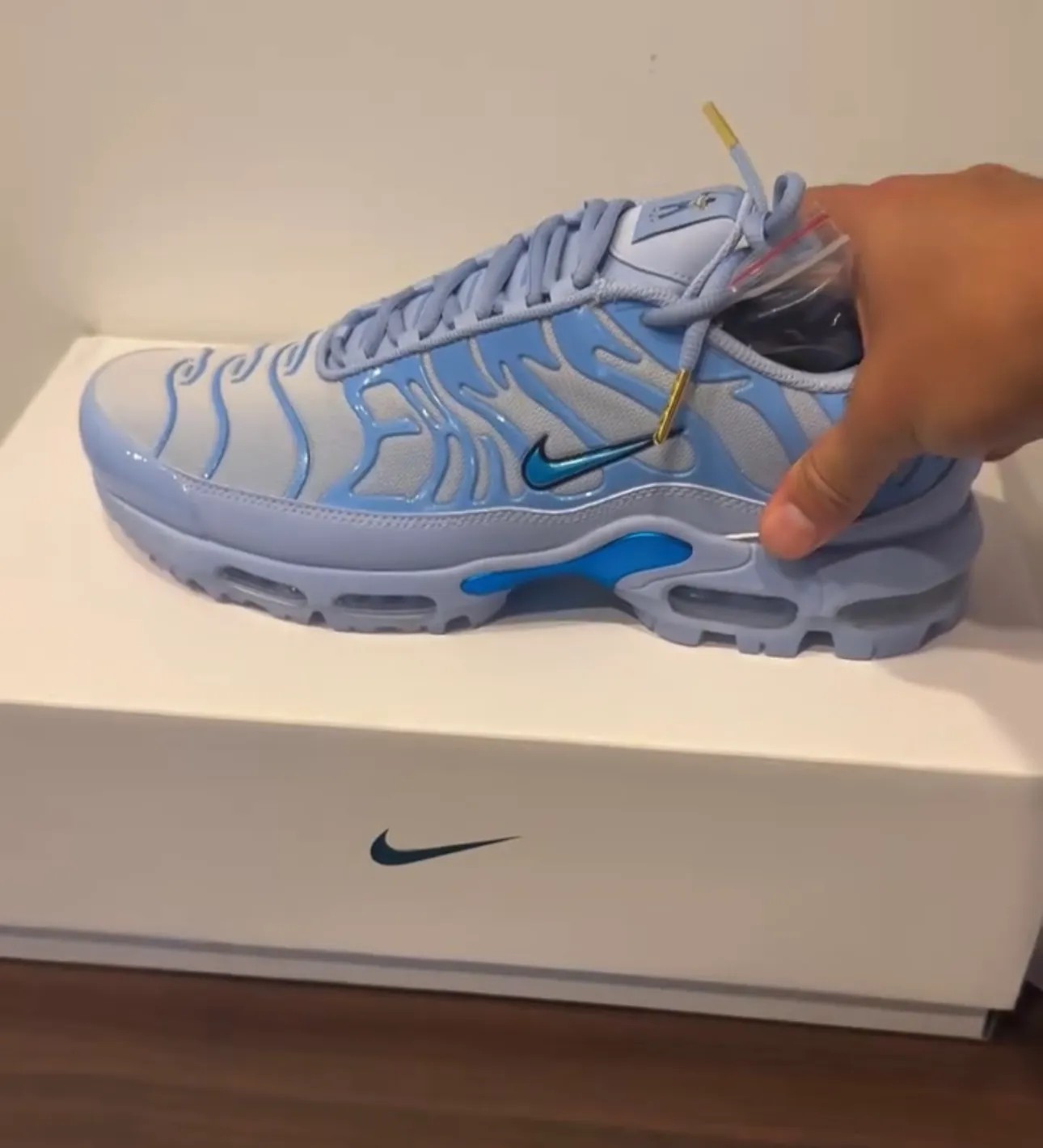 Eastside Golf,Nike,Air Max Plu Eastside Golf x Nike 首次曝光!这两双怎么选? Eastside Golf,Nike,Air Max Plu Eastside Golf x Nike 首次曝光!这两双怎么选?
