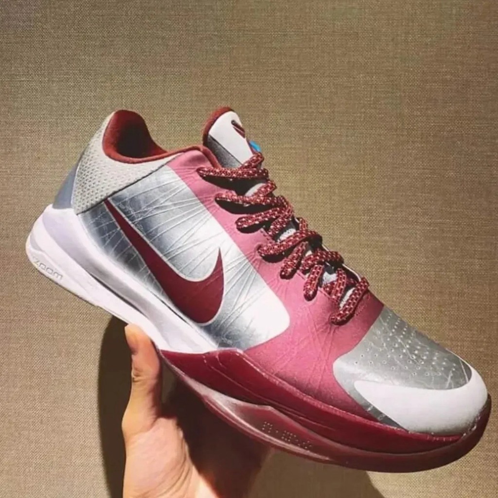 Nike,Kobe 5 Protro,Lower Merio 实物首曝!「Kobe 母校配色」确认复刻!元年不便宜…… Nike,Kobe 5 Protro,Lower Merio 实物首曝!「Kobe 母校配色」确认复刻!元年不便宜……