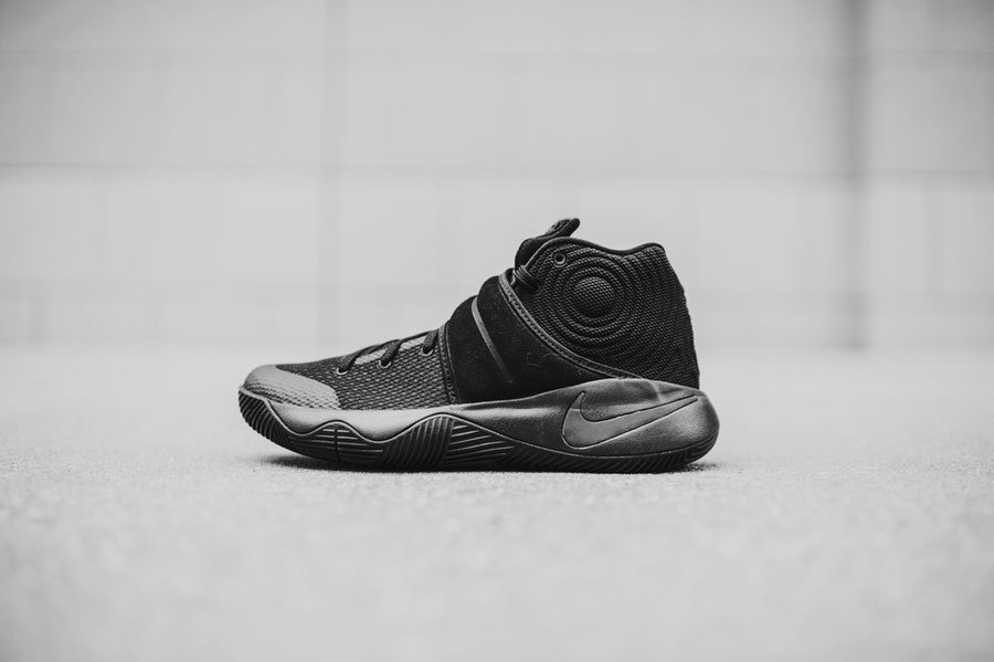 820537-008,Kyrie 2,Nike 820537-008 全黑呈现!Kyrie 2 “Triple Black” 即将发售 820537-008,Kyrie 2,Nike 820537-008 全黑呈现!Kyrie 2 “Triple Black” 即将发售