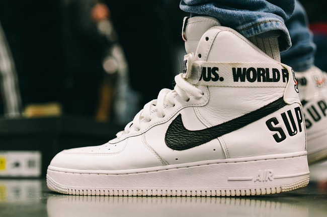 Sneaker Con 本周最佳球鞋上脚图!不仅因为他穿了这双天价球鞋... Sneaker Con 本周最佳球鞋上脚图!不仅因为他穿了这双天价球鞋...