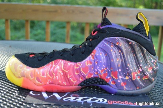 foamposite 小行星熔岩泡 Air Foamposite Pro "Asteroid" 实物现身eBay nike air foamposite pro asteroid sample 05 570x378 Nike Air Foamposite Pro Asteroid Sample on eBay