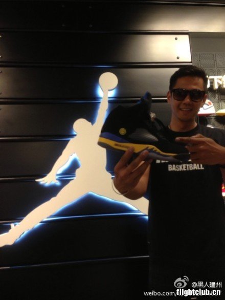 air jordan 5,aj5  黑人陈建州展示 AIR JORDAN ＂Shanghai＂ 实物