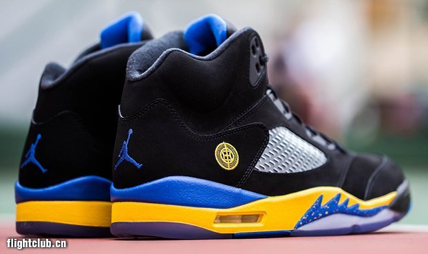 air jordan 5,aj5 AJ5上海申136027-089 AIR JORDAN 5 ＂Shanghai＂ 市场行情观察