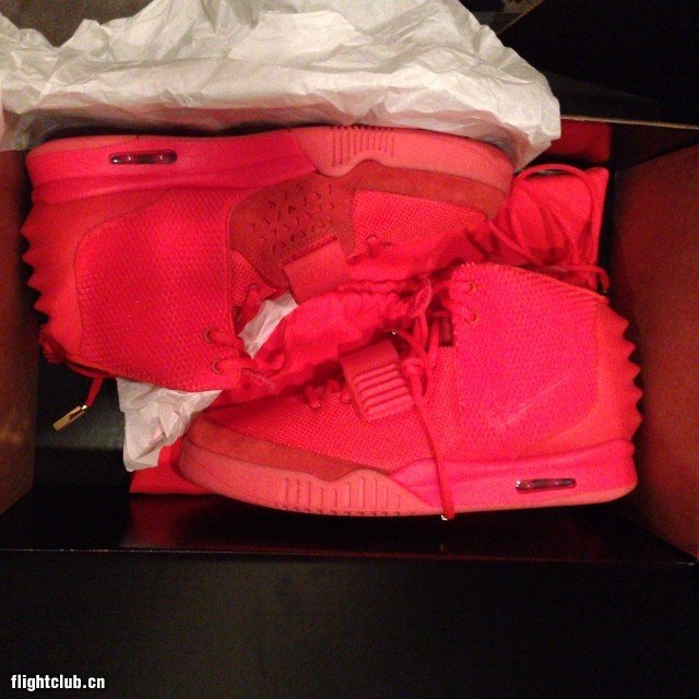 金卡,戴珊,曝光,Nike,Air,Yeezy,Red,Oc 椰子2大红 金卡戴珊曝光 Nike Air Yeezy 2 ＂Red October＂ GS