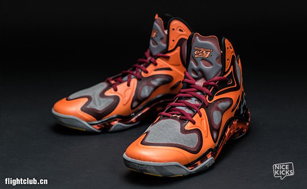 UNDER ARMOUR ANATOMIX SPAWN  UNDER ARMOUR ANATOMIX SPAWN “ELITE 24″高清图赏