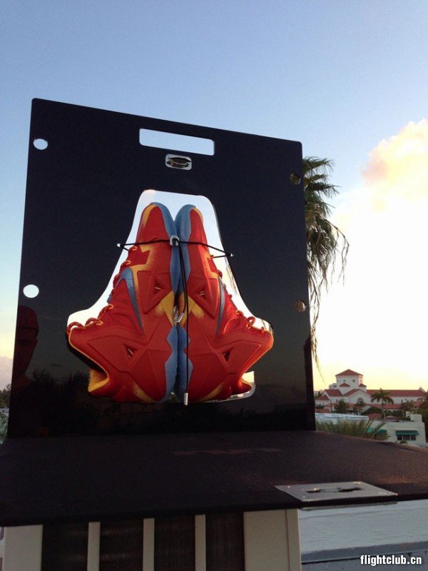 Nike,LeBron,“,Forging,Iron,”,特  Nike LeBron 11 “Forging Iron”特殊包装实物曝光