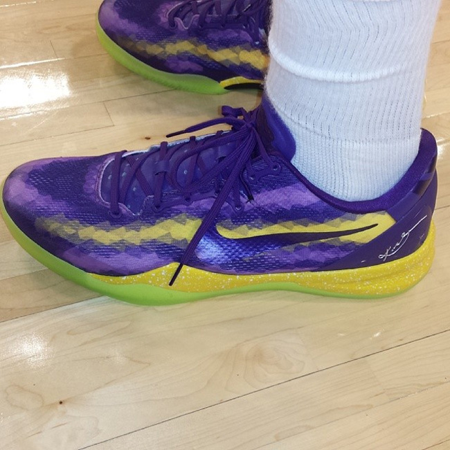 kobe 8 Kobe 8 尼克杨近期赛场球鞋上脚一览