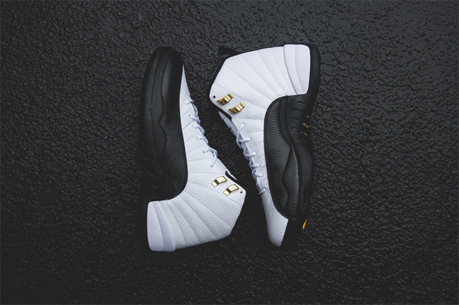 aj12金扣 aj12金扣130690-125 金扣点缀，Air Jordan 12 ＂Taxi＂ 高清图赏