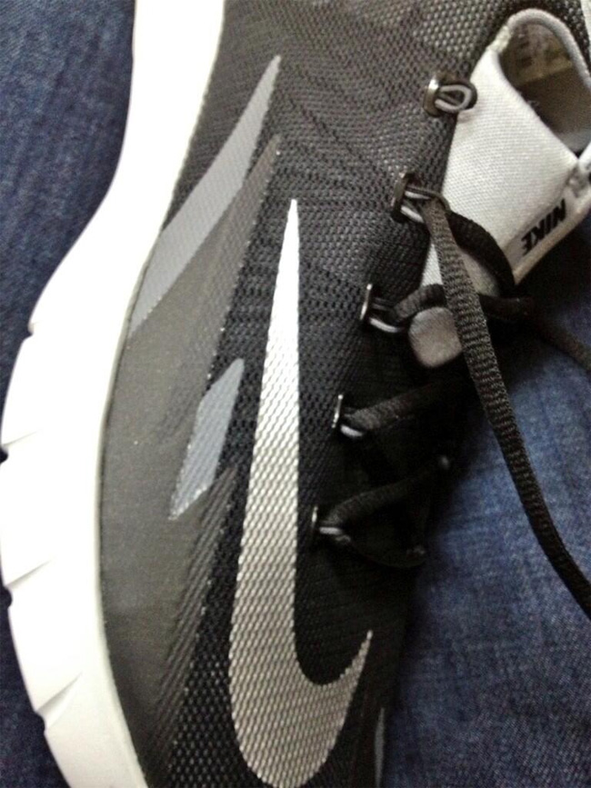 Nike,Zoom,Hyperrev,黑白,配色,实物,细节  Nike Zoom Hyperrev 黑白配色实物细节图赏