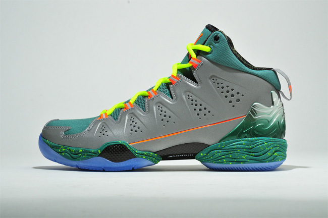 melo,m10,安东尼,甜瓜,jordan 安东尼第十代战靴 Jordan Melo M10 ＂Christmas＂ 圣诞配色高清图赏