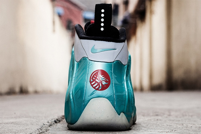Nike Air Flightposite Exposed 马年风一 Nike Air Flightposite Exposed YOTH 马年别注发售信息