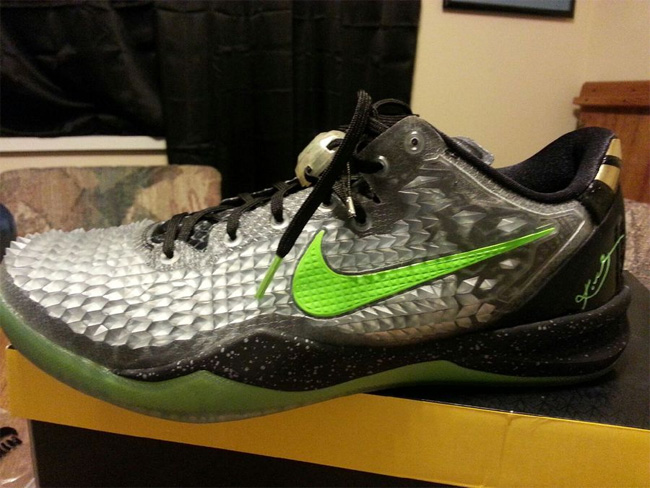 Kobe 8, Kobe 8 SS,圣诞 科八圣诞配色 Kobe 8 System SS ＂Christmas＂ 实物细节图片