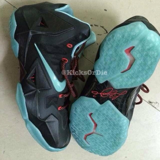 LeBron 11,伽马蓝,LBJ11  LeBron 11 ＂Gamma Blue＂ 伽马蓝配色实物曝光