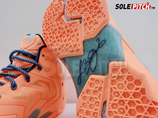 LeBron 11 Hardwood Classic,LeB LBJ11 626374-800 LeBron 11 ＂Hardwood Classic＂ 高清细节图赏