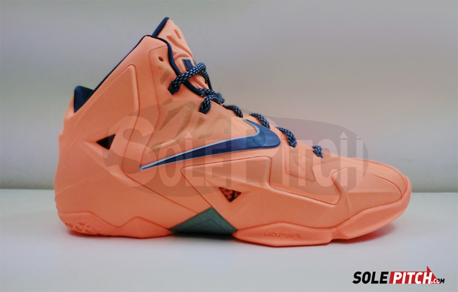 LeBron 11 Hardwood Classic,LeB LBJ11 626374-800 LeBron 11 ＂Hardwood Classic＂ 高清细节图赏