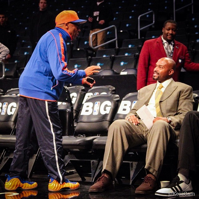 Nike Air Foamposite One Knick 纽约尼克斯喷 斯派克李上脚 Nike Air Foamposite One ＂Knicks＂