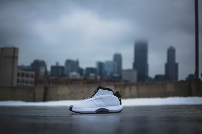The Kobe 复刻,adidas Crazy 1 The Kobe 复刻 白黑配色 adidas Crazy 1 ＂Stormtrooper＂ 高清图赏