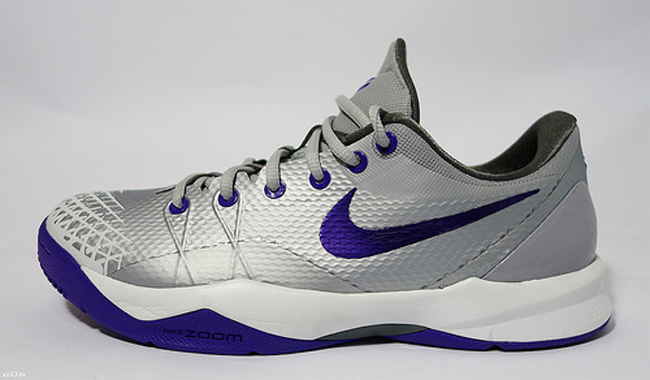 毒液4,Venomenon 4,科比 毒液4鞋评 Nike Zoom Kobe Venomenon 4 XDR 详细评测
