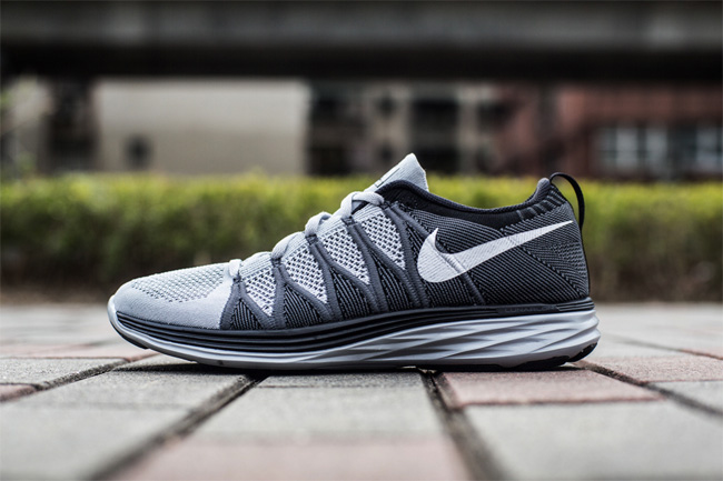 Flyknit Lunar 2  Nike Flyknit Lunar 2 ＂Wolf Grey＂ 配色实物图赏