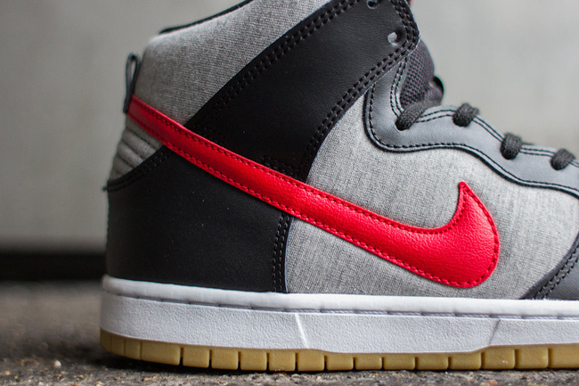 Dunk SB,滑板鞋,305050-068 耐克高帮滑板鞋305050-068 Nike SB Dunk High Pro “Heather Grey”实物图赏