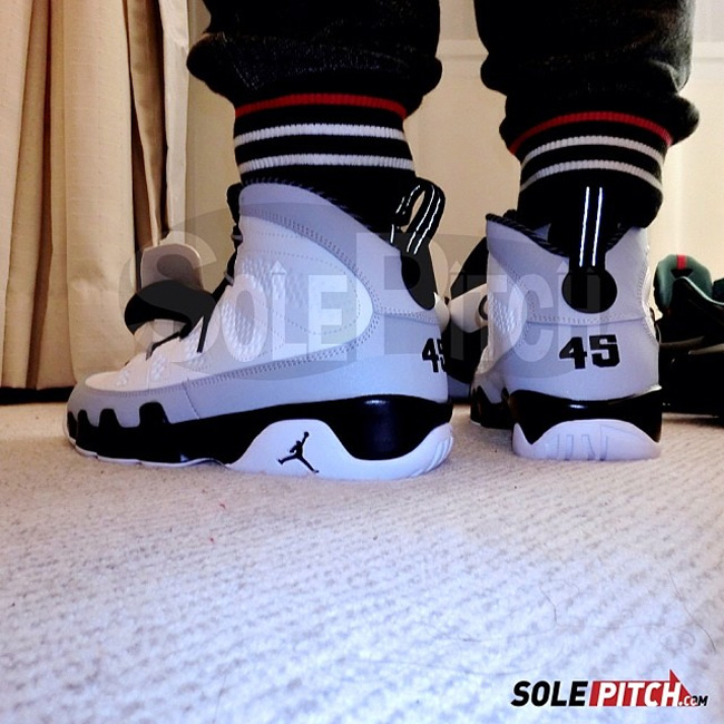 AJ9男爵,302370-106 AJ9男爵302370-106 Air Jordan 9 ＂Barons＂ 鞋身 3M 效果展示