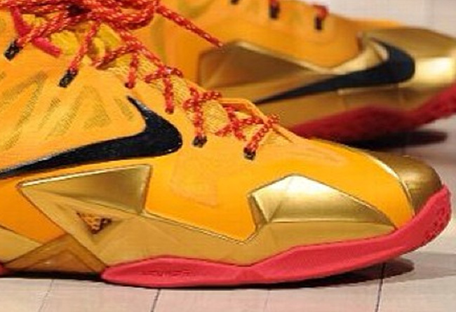 LBJ11 PE,LeBron 11 LBJ11 PE高中配色 詹姆斯赛场穿着 LeBron 11 ＂Fairfax＂ PE