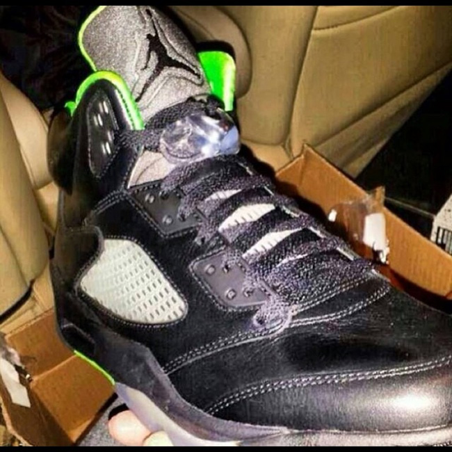 Air Jordan 5,AJ5,AJ5新配色发售  Air Jordan 5 “Venom Green”毒液配色谍照曝光