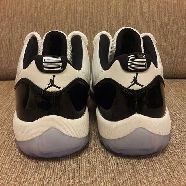 528895-033,AJ11,AJ11 Low,Air J AJ11 Low 528895-033售价货量大小 Air Jordan 11 Low ＂Concord＂ 更多实物图赏