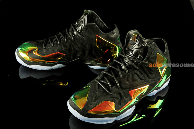 LeBron 11,LBJ11,677693-001 LBJ11王者皇冠 LeBron 11 EXT QS ＂King's Crown＂ 高清图赏