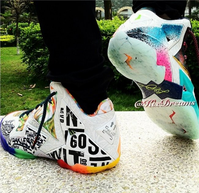 LBJ11,LeBron 11,650884-400 LBJ11 650884-400 LeBron 11 “What The LeBron” 发售信息