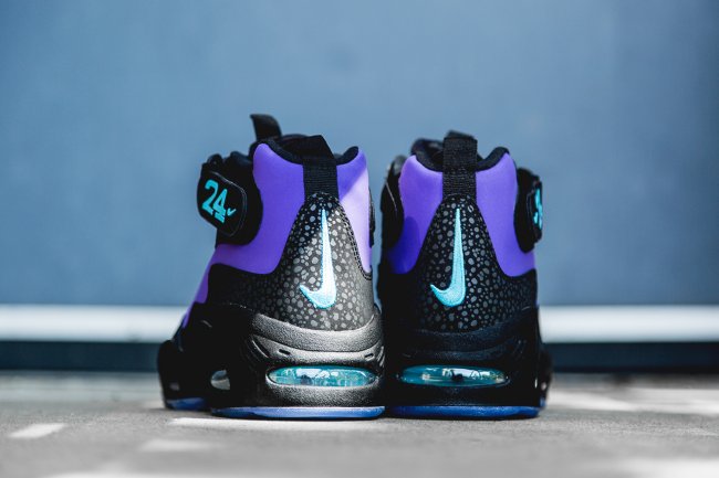 Nike Air Griffey Max 1  Nike Air Griffey Max 1 ＂Purple Venom＂毒液紫即将发售