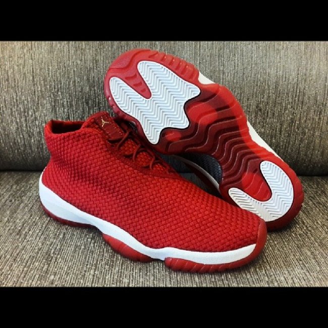 Jordan Future  Jordan Future ＂True Red＂ 全红配色实物曝光