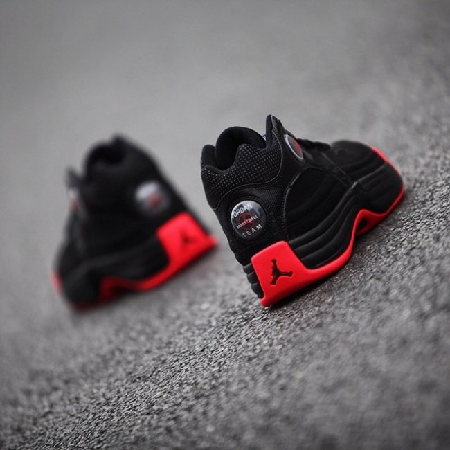Jordan Team 1 Jordan Team One Jordan Team 1 ＂Bred＂ 黑红配色即将发售