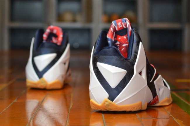 LBJ11,LeBron 11,616175-164 LBJ11 616175-164 LeBron 11 “July 4th” 独立日配色现已发售