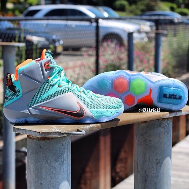 LBJ12,LeBron 12 LBJ12 LeBron 12 “Miami Dolphins” 实物新照