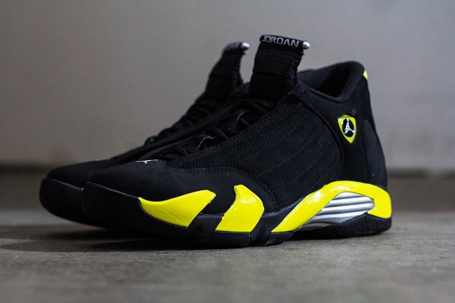 487471-070,AJ14,Air Jordan 14 487471-070 AJ14发售日期 近赏 Air Jordan 14 ＂Thunder＂ 雷公配色