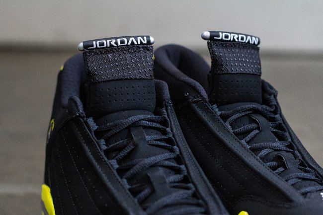 487471-070,AJ14,Air Jordan 14 487471-070 AJ14发售日期 近赏 Air Jordan 14 ＂Thunder＂ 雷公配色
