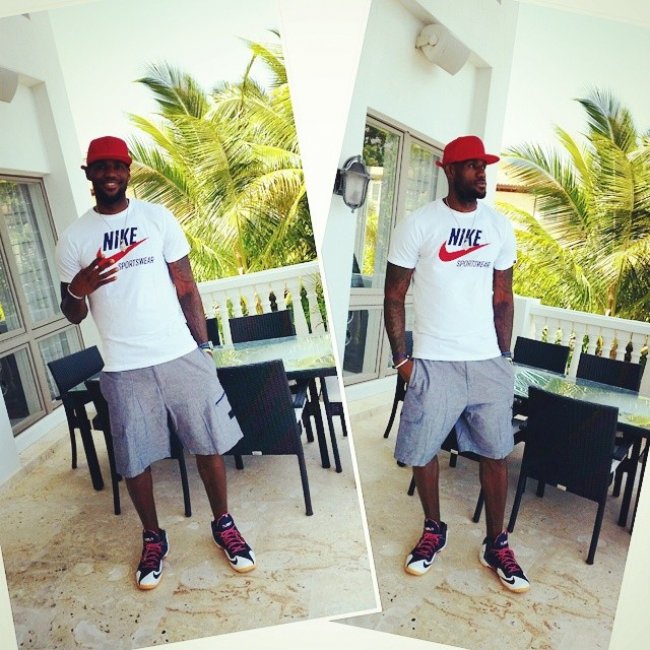 LBJ11,LeBron 11 LBJ11 616175-164 詹姆斯上脚 LeBron 11 ＂4th of July＂
