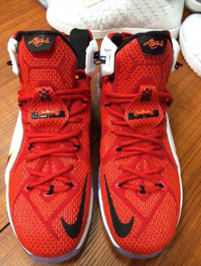 LBJ12,LeBron 12,684593-601 LBJ12 684593-601 LeBron 12 “Lion Heart” 发售信息