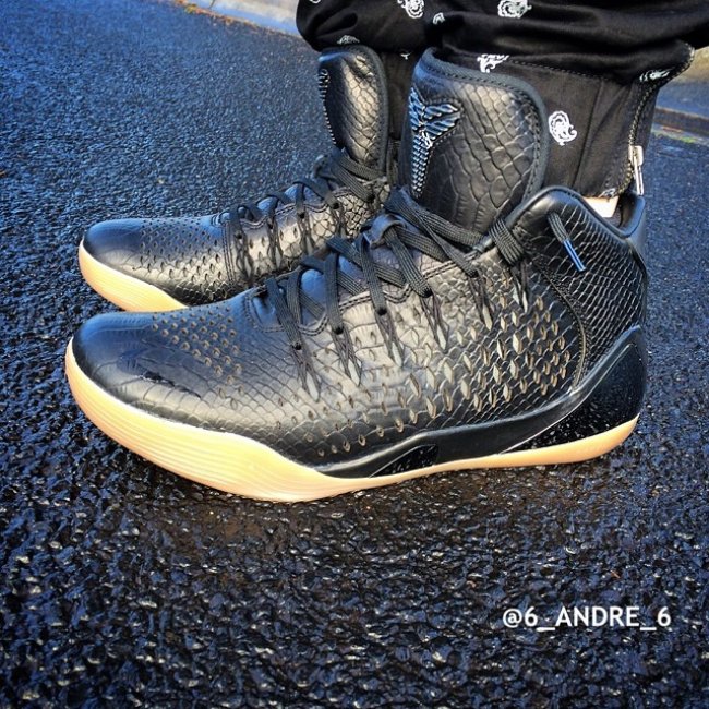 Kobe 9 Mid EXT,704286-001  Kobe 9 Mid EXT “Black Snakeskin” 上脚实拍