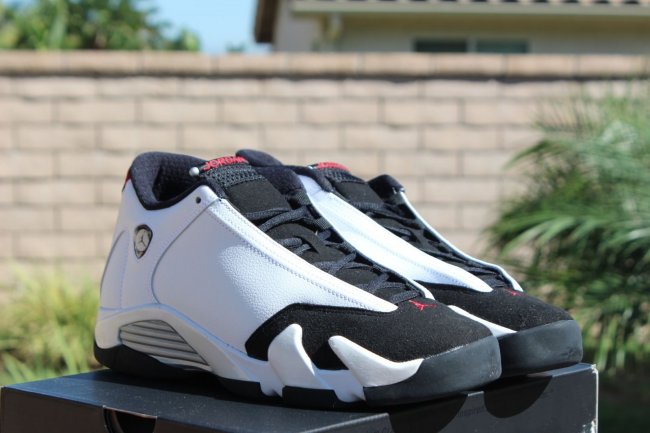 487471-102,AJ14,Air Jordan 14 AJ14黑头 487471-102 Air Jordan 14 ＂Black Toe＂ 家族套装全尺码发售