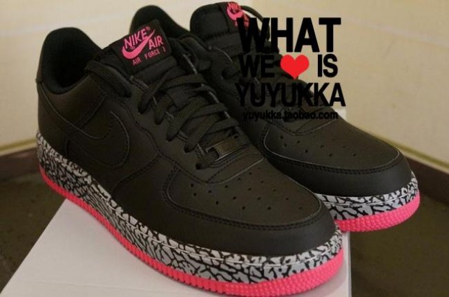 AF1,Nike Air Force 1 AF1 488298-063 Nike Air Force 1 黑粉爆裂纹配色实物曝光