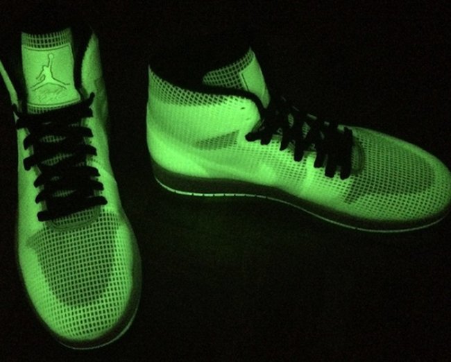 AJ1,Air Jordan 1,4Lab1 AJ1 Air Jordan 4LAB1 “Glow” 夜光效果展示