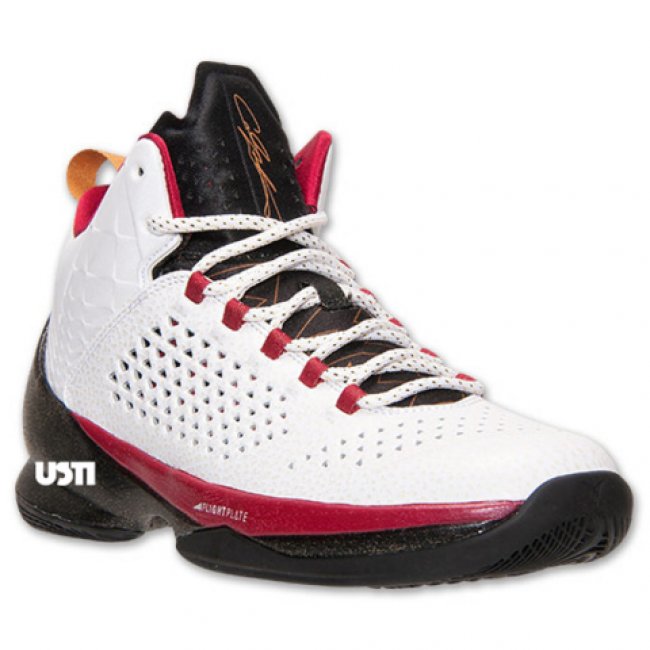 Jordan Melo M11 718450-125 Jordan Melo M11 “Christmas” 圣诞配色亮相
