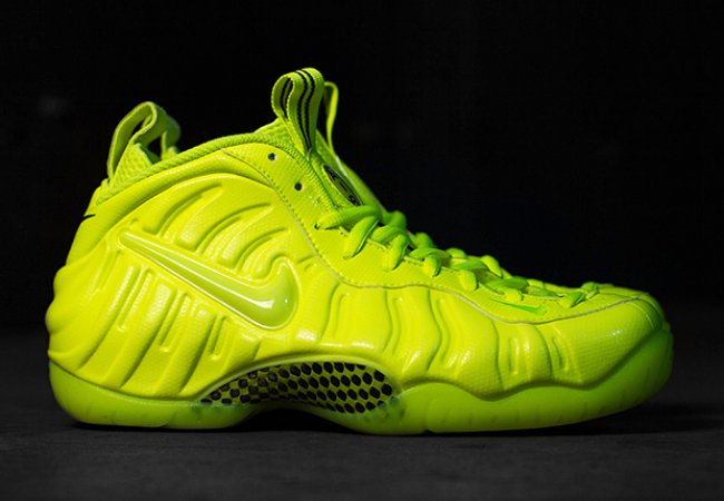 624041-700,Foamposite Pro,Foam 624041-700 Nike Air Foamposite Pro ＂Volt＂ 即将登场