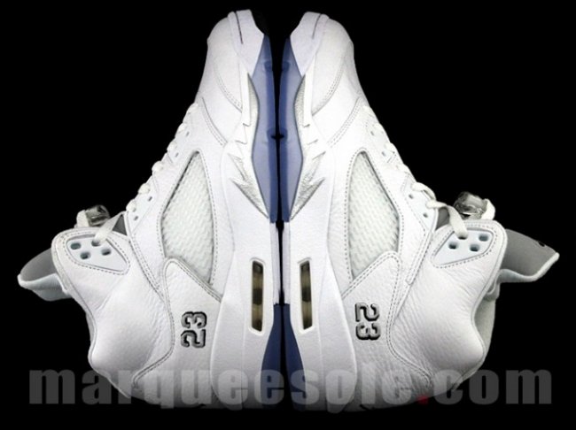 136027-130,AJ5,Air Jordan 5 136027-130AJ5 Air Jordan 5 “Metallic Silver” 白银配色近赏