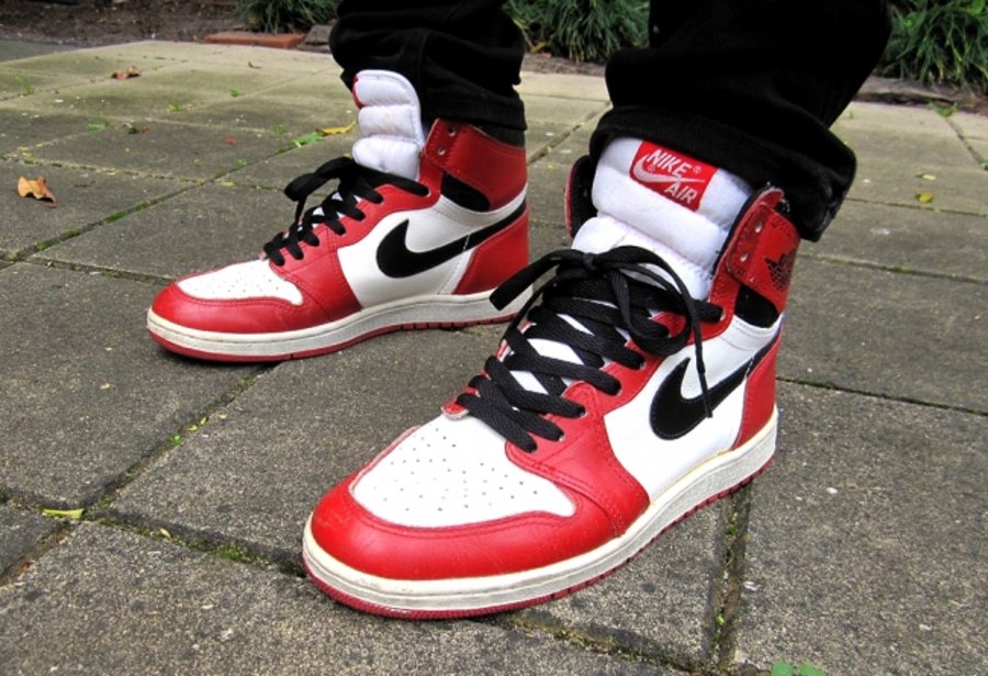 555088-101,AJ1,Air Jordan 1 555088-101AJ1 Air Jordan 1 “Chicago” 白红黑 2015 复刻信息