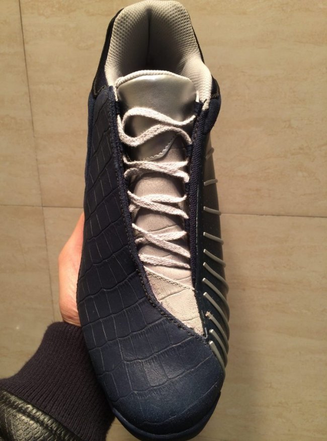 adidas T-Mac 3  adidas T-Mac 3 海军蓝鳄鱼皮样品曝光