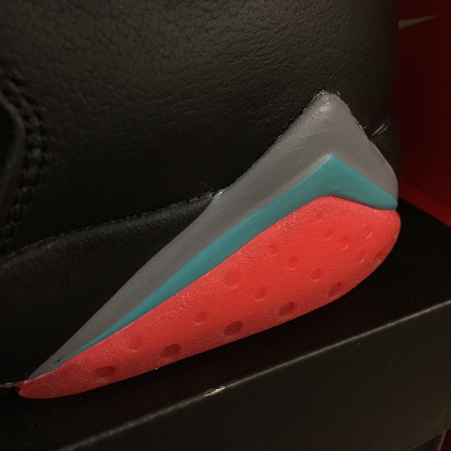 705350-007,AJ7,Air Jordan 7 705350-007AJ7 Air Jordan 7 “Marvin the Martian”火星人马文发售信息