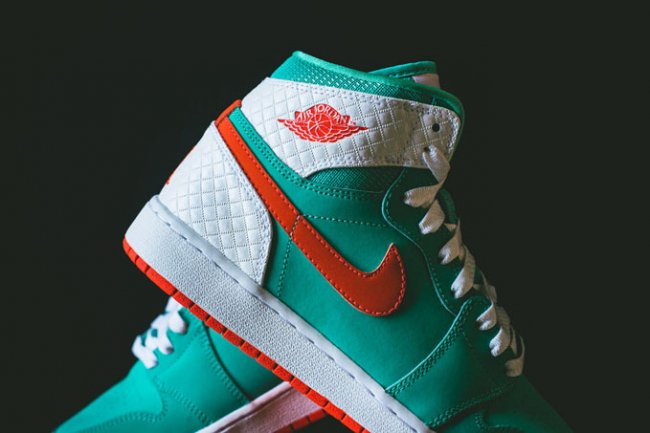 332148-329,AJ1,Air Jordan 1 332148-329AJ1 Air Jordan 1 GS ＂Verde＂ 美图欣赏